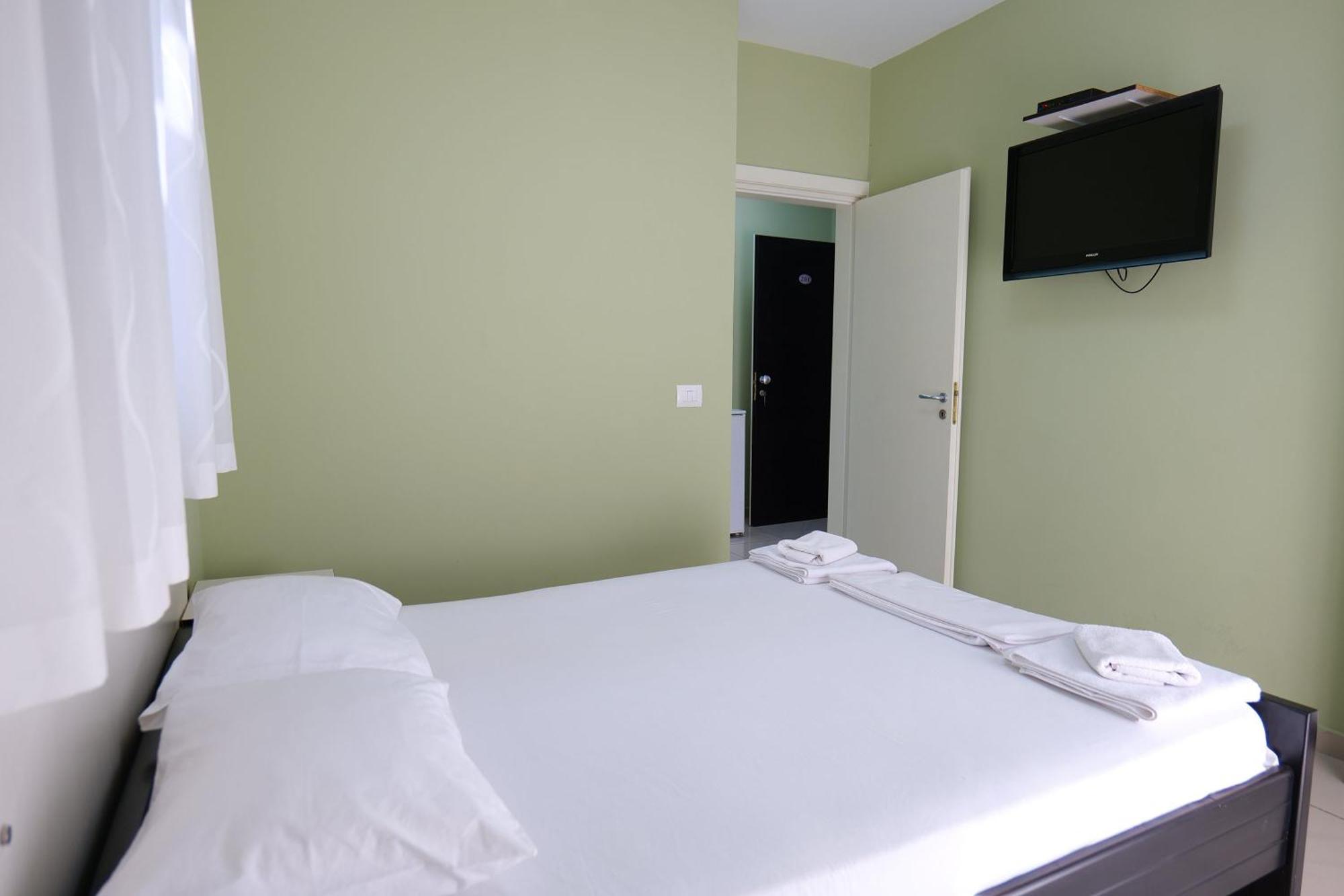 Hotel Jali Himarë Dış mekan fotoğraf