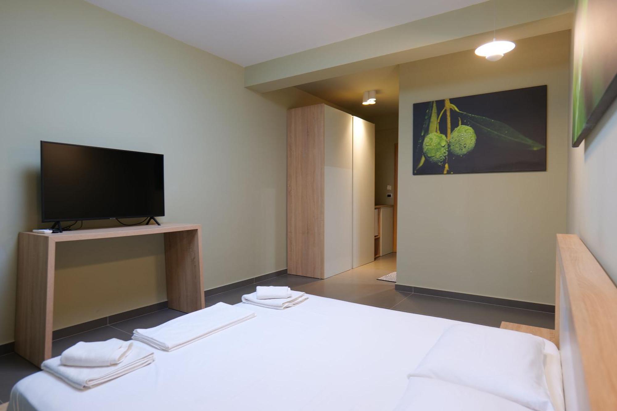 Hotel Jali Himarë Dış mekan fotoğraf